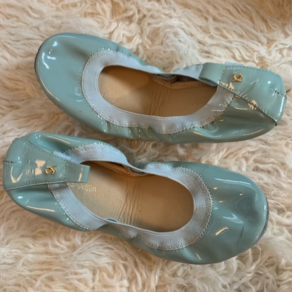 Blue matte ballet flats